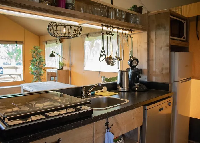 Vossenberg - Op De Veluwe! *