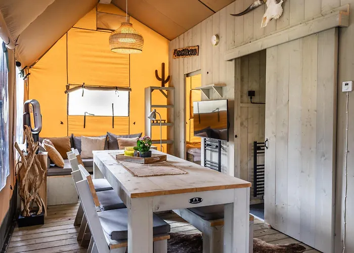 Vossenberg - Op De Veluwe! *